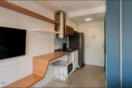 Cozinha de kitnet/studio para alugar com 1 quarto, 25m² em Liberdade, São Paulo