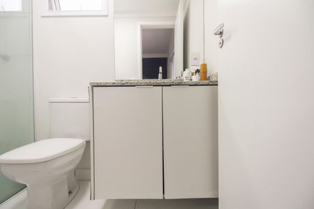 Apartamento à venda com 66m², 2 quartos e 1 vagaBanheiro Suíte