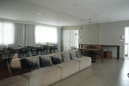 Apartamento à venda com 33m², 2 quartos e sem vagaÁrea comum - Salão de festas