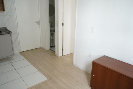 Sala de apartamento para alugar com 2 quartos, 33m² em Cidade Mãe do Céu, São Paulo