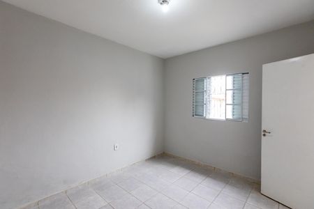 Quarto de casa para alugar com 1 quarto, 60m² em Vila Industrial (campinas), Campinas