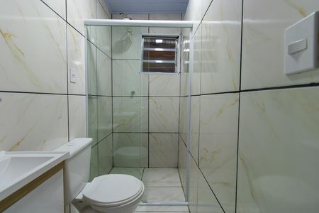 Banheiro de casa para alugar com 1 quarto, 40m² em Jardim Barro Branco, Cotia