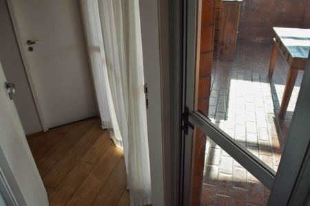 Apartamento para alugar com 131m², 2 quartos e 2 vagas Apartamento para alugar com 131m², 2 quartos e 2 vagasCorredor