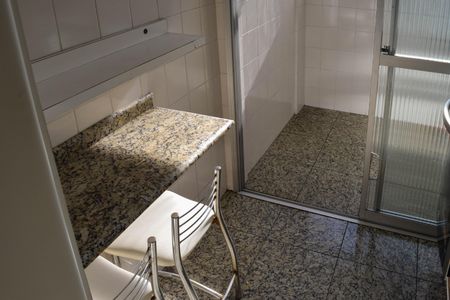 Apartamento para alugar com 131m², 2 quartos e 2 vagas Apartamento para alugar com 131m², 2 quartos e 2 vagasCozinha