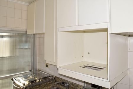 Apartamento para alugar com 131m², 2 quartos e 2 vagas Apartamento para alugar com 131m², 2 quartos e 2 vagasCozinha e Área de Serviço
