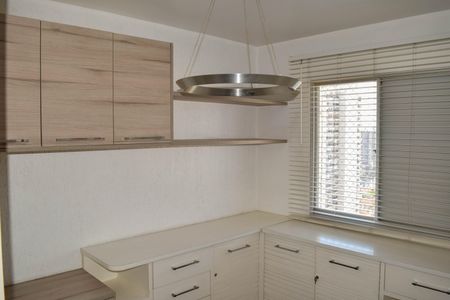 Apartamento para alugar com 131m², 2 quartos e 2 vagas Apartamento para alugar com 131m², 2 quartos e 2 vagasEscritório