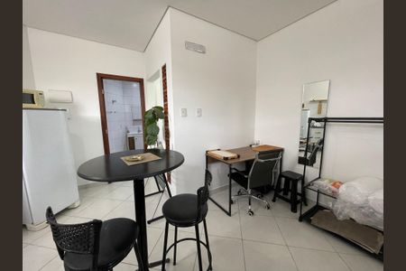 Studio de kitnet/studio para alugar com 1 quarto, 35m² em Vila Pirajussara, São Paulo