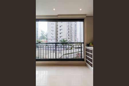 Varanda de apartamento à venda com 2 quartos, 64m² em Jardim Parque Morumbi, São Paulo