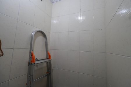 Apartamento à venda com 120m², 4 quartos e 3 vagas Apartamento à venda com 120m², 4 quartos e 3 vagasBanheiro de Serviço