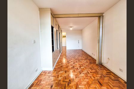 Apartamento para alugar com 34m², 1 quarto e sem vaga Apartamento para alugar com 34m², 1 quarto e sem vagaSala/Quarto
