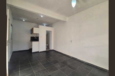 Studio para alugar com 25m², 1 quarto e sem vaga Studio para alugar com 25m², 1 quarto e sem vagaStudio