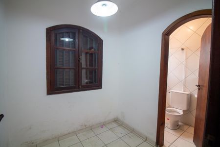 Casa para alugar com 500m², 5 quartos e 4 vagasQuarto de Serviço 1