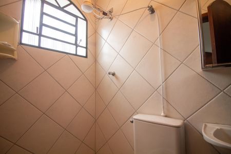 Casa para alugar com 500m², 5 quartos e 4 vagasBanheiro de Serviço 