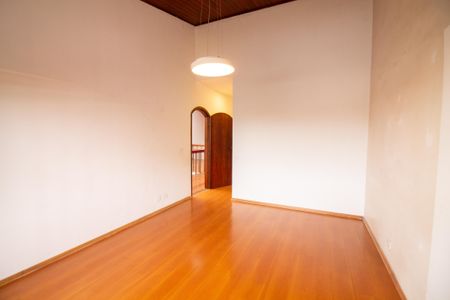 Casa para alugar com 500m², 5 quartos e 4 vagasSuíte 3