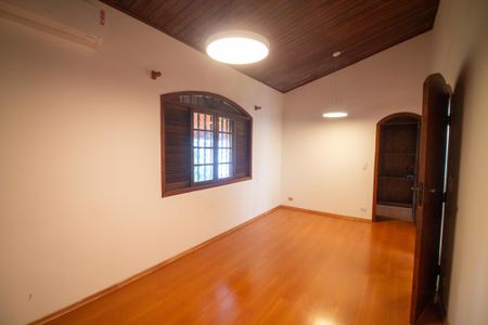 Casa para alugar com 500m², 5 quartos e 4 vagasSuíte 1
