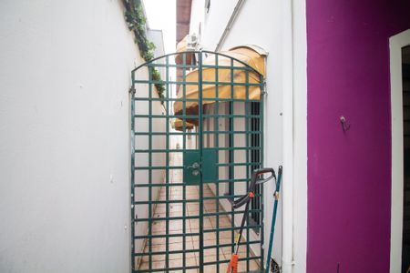 Casa para alugar com 500m², 5 quartos e 4 vagasCorredor