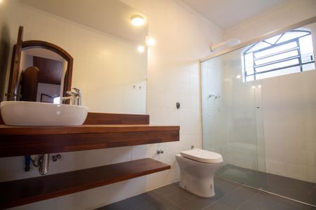 Casa para alugar com 500m², 5 quartos e 4 vagasBanheiro da Suíte 3