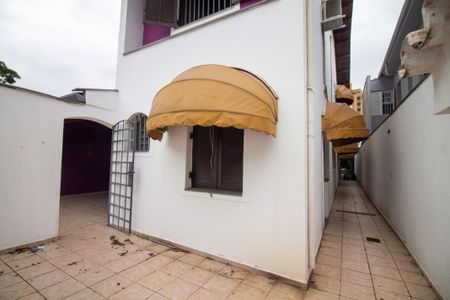 Casa para alugar com 500m², 5 quartos e 4 vagasQuintal 
