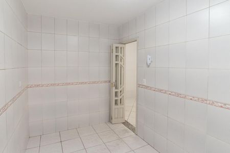 Cozinha de casa de condomínio para alugar com 2 quartos, 70m² em Vila Isolina Mazzei, São Paulo