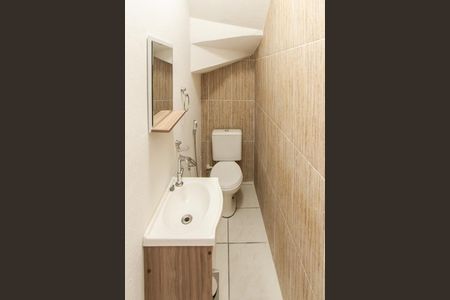Casa de condomínio para alugar com 70m², 2 quartos e 1 vagaLavabo