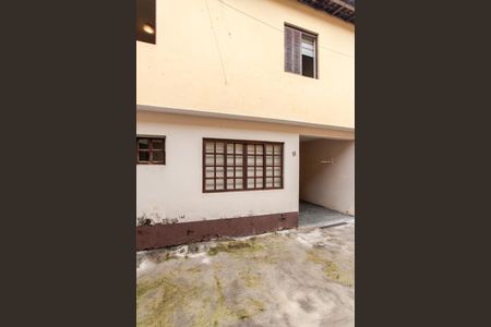 Casa de condomínio para alugar com 70m², 2 quartos e 1 vagaFachada