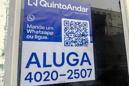 Plaquinha de apartamento para alugar com 1 quarto, 20m² em Brás, São Paulo
