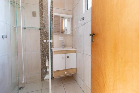 Casa para alugar com 54m², 2 quartos e 1 vaga Casa para alugar com 54m², 2 quartos e 1 vagaBanheiro Social