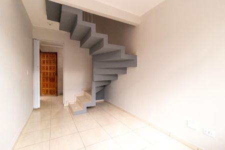 Sala de casa para alugar com 2 quartos, 54m² em Tatuquara, Curitiba