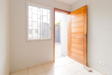 Casa para alugar com 54m², 2 quartos e 1 vaga Casa para alugar com 54m², 2 quartos e 1 vagaSala