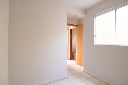 Casa para alugar com 54m², 2 quartos e 1 vaga Casa para alugar com 54m², 2 quartos e 1 vagaQuarto 2