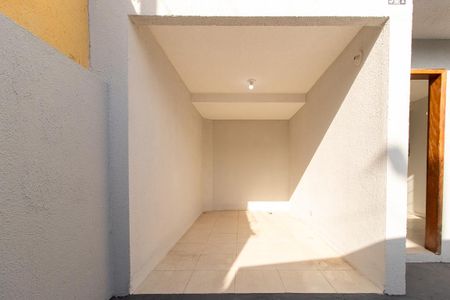 Casa para alugar com 54m², 2 quartos e 1 vaga Casa para alugar com 54m², 2 quartos e 1 vagaGaragem