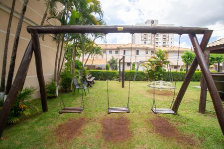 Casa de condomínio para alugar com 100m², 3 quartos e 2 vagas Casa de condomínio para alugar com 100m², 3 quartos e 2 vagasÁrea comum - Playground