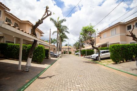 Casa de condomínio para alugar com 100m², 3 quartos e 2 vagas Casa de condomínio para alugar com 100m², 3 quartos e 2 vagasÁrea comum