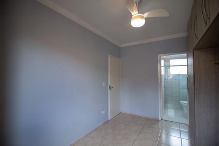 Casa de condomínio para alugar com 100m², 3 quartos e 2 vagas Casa de condomínio para alugar com 100m², 3 quartos e 2 vagasSuíte