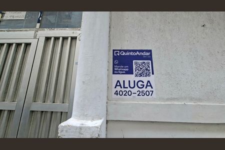 Placa instalada de apartamento para alugar com 1 quarto, 30m² em Centro, Salvador