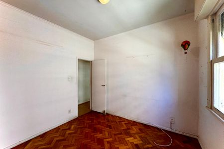Apartamento para alugar com 100m², 3 quartos e 1 vaga Apartamento para alugar com 100m², 3 quartos e 1 vagaQuarto