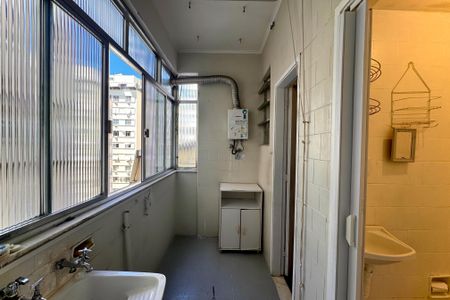 Apartamento para alugar com 100m², 3 quartos e 1 vaga Apartamento para alugar com 100m², 3 quartos e 1 vagaÁrea de serviço