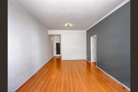 Apartamento para alugar com 100m², 3 quartos e 1 vaga Apartamento para alugar com 100m², 3 quartos e 1 vagaSala