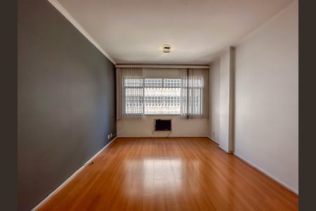 Apartamento para alugar com 100m², 3 quartos e 1 vaga Apartamento para alugar com 100m², 3 quartos e 1 vagaSala