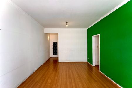 Apartamento para alugar com 100m², 3 quartos e 1 vaga Apartamento para alugar com 100m², 3 quartos e 1 vagaSala