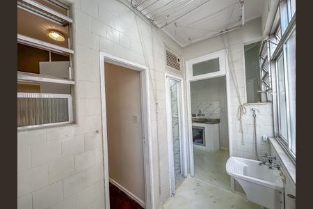 Apartamento para alugar com 100m², 3 quartos e 1 vaga Apartamento para alugar com 100m², 3 quartos e 1 vagaÁrea de serviço