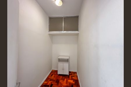 Quarto de serviço de apartamento para alugar com 3 quartos, 100m² em Flamengo, Rio de Janeiro
