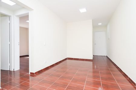 Sala de apartamento à venda com 2 quartos, 48m² em Vila Carmosina, São Paulo