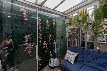 Casa de condomínio à venda com 90m², 2 quartos e 1 vaga Casa de condomínio à venda com 90m², 2 quartos e 1 vagaÁrea de Serviço