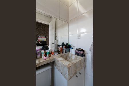 Casa de condomínio à venda com 90m², 2 quartos e 1 vaga Casa de condomínio à venda com 90m², 2 quartos e 1 vagaBanheiro Suíte 1