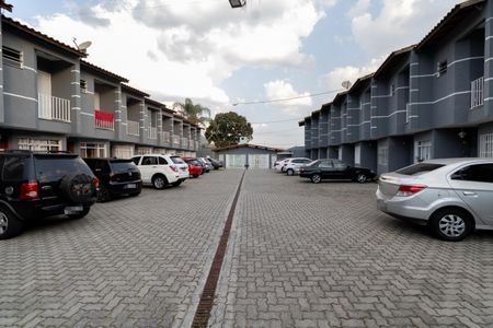 Casa de condomínio à venda com 90m², 2 quartos e 1 vaga Casa de condomínio à venda com 90m², 2 quartos e 1 vagaEstacionamento