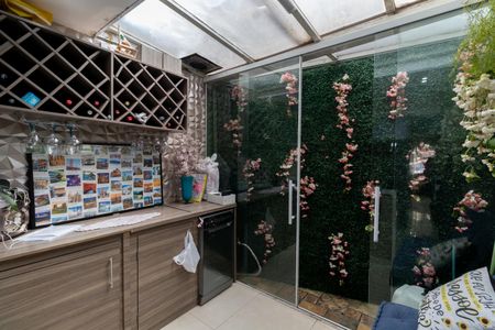 Casa de condomínio à venda com 90m², 2 quartos e 1 vaga Casa de condomínio à venda com 90m², 2 quartos e 1 vagaÁrea de Serviço