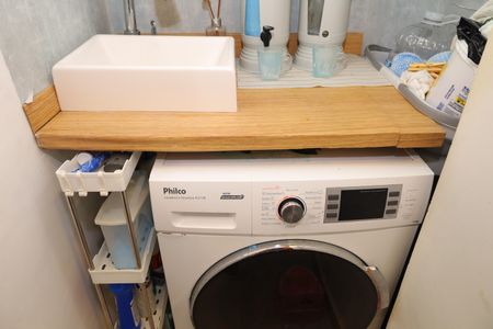 Casa de condomínio à venda com 80m², 2 quartos e 1 vagaÁrea de Serviço