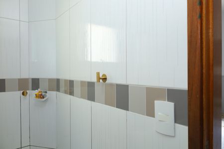 Casa de condomínio à venda com 80m², 2 quartos e 1 vagaBanheiro da Suíte