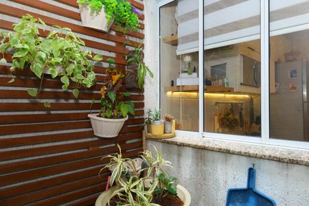 Casa de condomínio à venda com 80m², 2 quartos e 1 vagaJardim suspenso